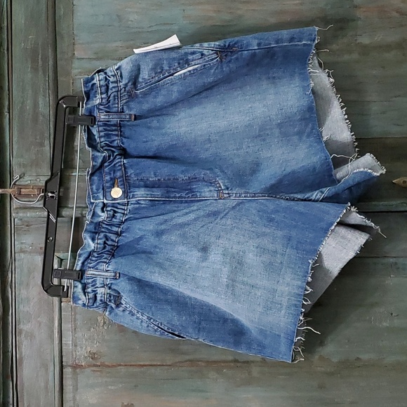 STS BLUE High Rise Raw Hem Elastic Waist Denim Emilia Shorts, Size 35/20,  NWT - Picture 1 of 13